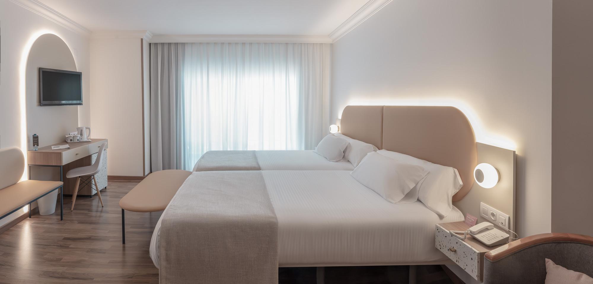 Hotel Rh Royal - Recommend For Adults Benidorm Room photo