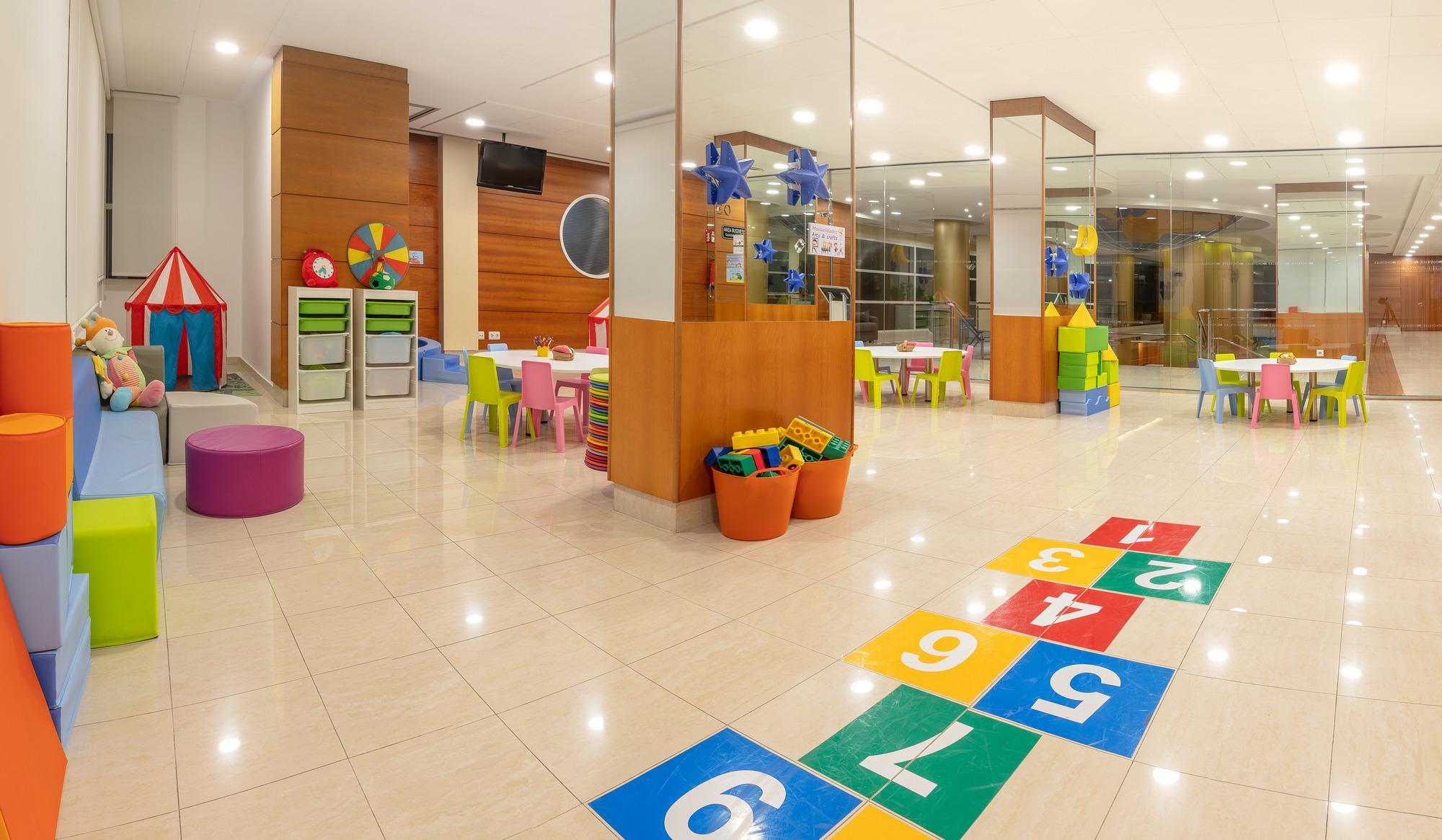 Hotel Rh Royal - Recommend For Adults Benidorm Facilities photo